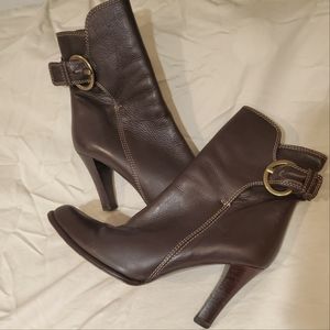 Coach boots